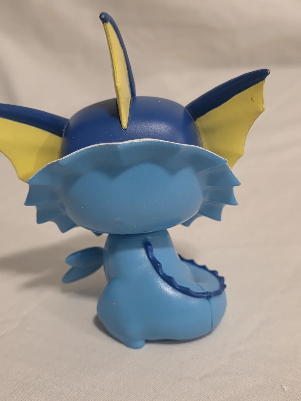 Funko Pop Pokemon Eevee Vaporeon Jolteon Flareon Eeveelutions 4 Pack 2022 No Box - Picture 9 of 9